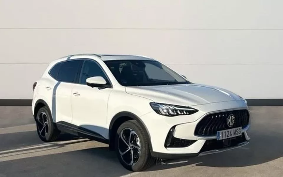 MG HS 1.5T PHEV LUXURY 272 5P