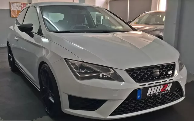 SEAT Leon 2.0 TSI Cupra DSG S/S