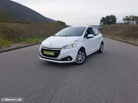 Peugeot 208 BlueHDi 100 Active