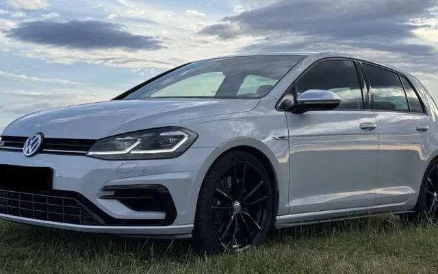 VOLKSWAGEN Golf Golf 2.0 TSI R DSG7 228kW