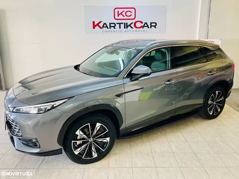 MG EHS 1.5 T-GDI Plug-in Hybrid Luxury