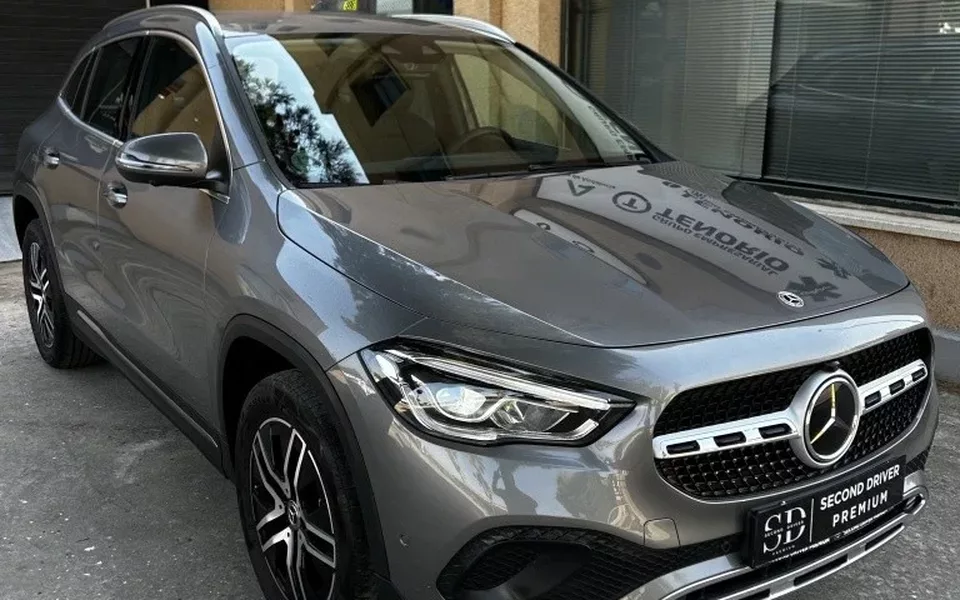 MERCEDES-BENZ Clase GLA GLA 200d 8G-DCT