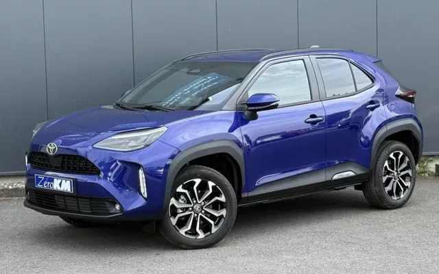 TOYOTA YARIS CROSS
