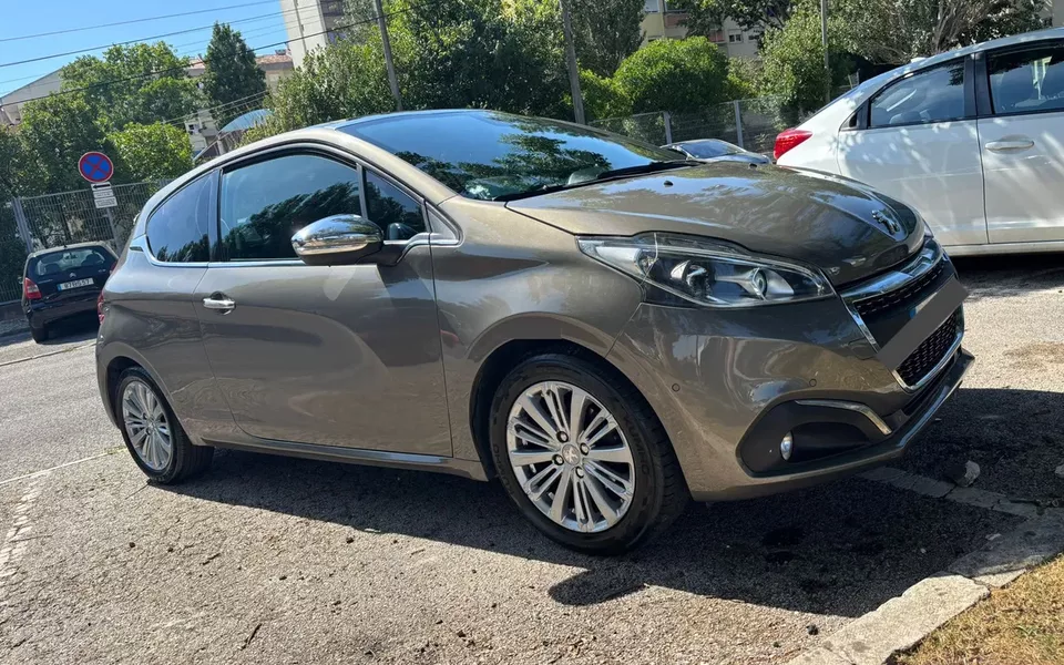 Peugeot 208 1.6 BlueHDi Active