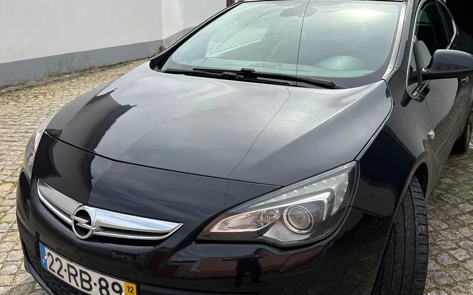 Opel Astra GTC