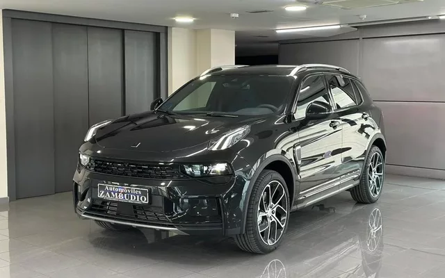 LYNK & CO 01 01 1.5T PHEV