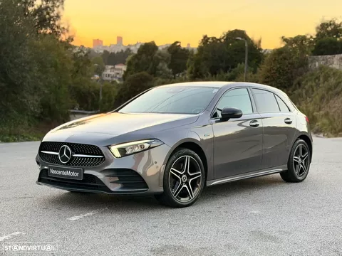 Mercedes-Benz A 250 e AMG Line