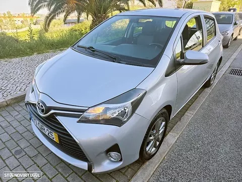 Toyota Yaris 1.0 VVT-i ACtive+AC
