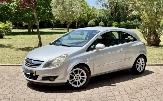 Opel Corsa 1.2 16V Enjoy