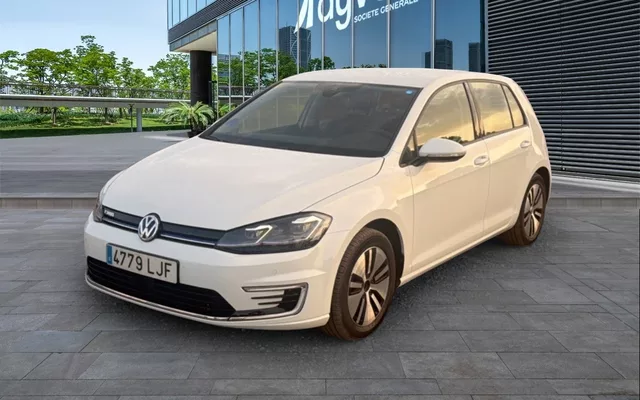 VOLKSWAGEN Golf VOLKSWAGEN GOLF (O) e- ePower 100 kW (136CV)