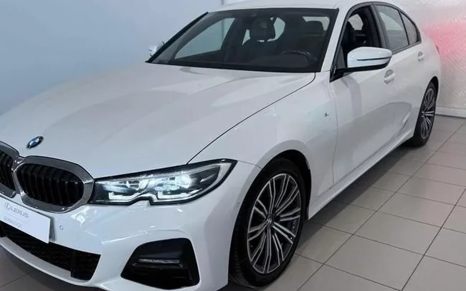 Vendido: BMW Serie 3 318D A M SPORT - 25900€ en Villagonzalo pedernales