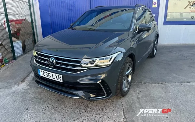 VOLKSWAGEN Tiguan Tiguan 2.0TDI R-Line 4Motion DSG 110kW