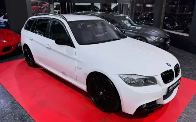 BMW 320 2009 d Touring Pack M