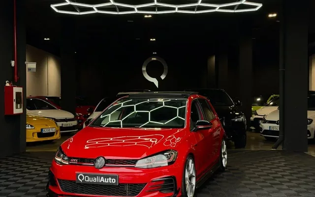 VOLKSWAGEN Golf Golf 2.0 TSI GTI Performance DSG7 180kW