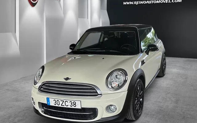 MINI 3 Portas One D
