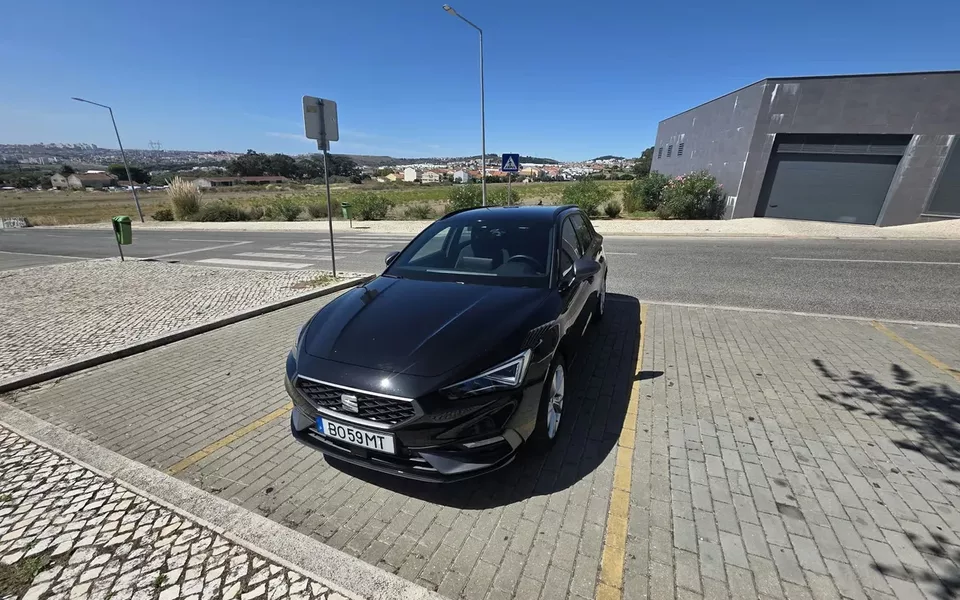 SEAT Leon ST 1.5 TSI e-Hybrid FR DSG Edição Fiscal