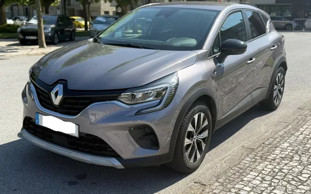Renault Captur 1.6 E-Tech Full Hybrid Engineered