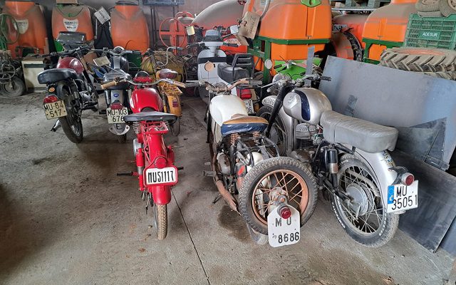 MOTO CLASICA MV AGUSTA 200 CC.