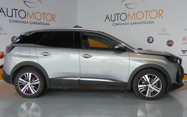 PEUGEOT 3008 SUV PEUGEOT 3008 SUV Todoterreno Automático de 5 Puertas