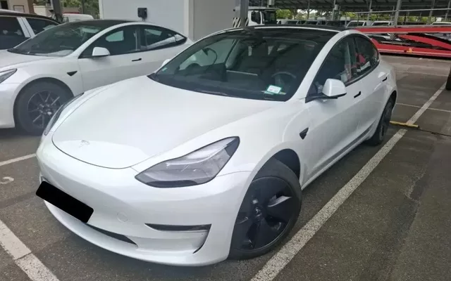 Tesla Model 3 Long Range Tração Traseira