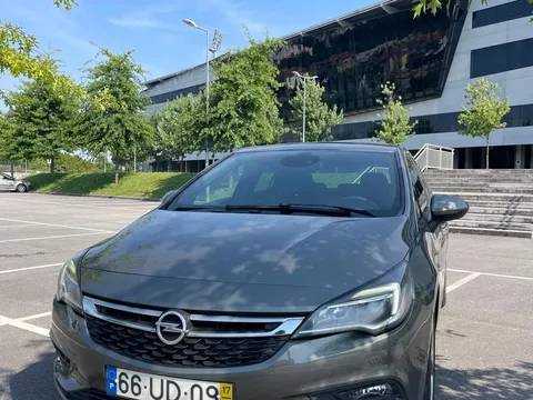 Opel Astra 1.6 CDTI Dynamic Sport