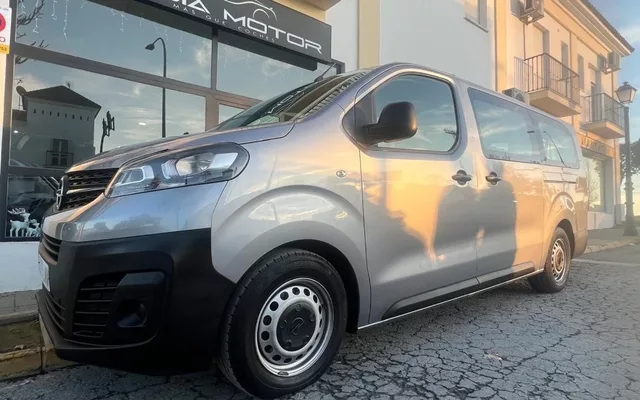 OPEL Vivaro Combi M1 Vivaro Combi 1.5D L Carga Incrementada 120
