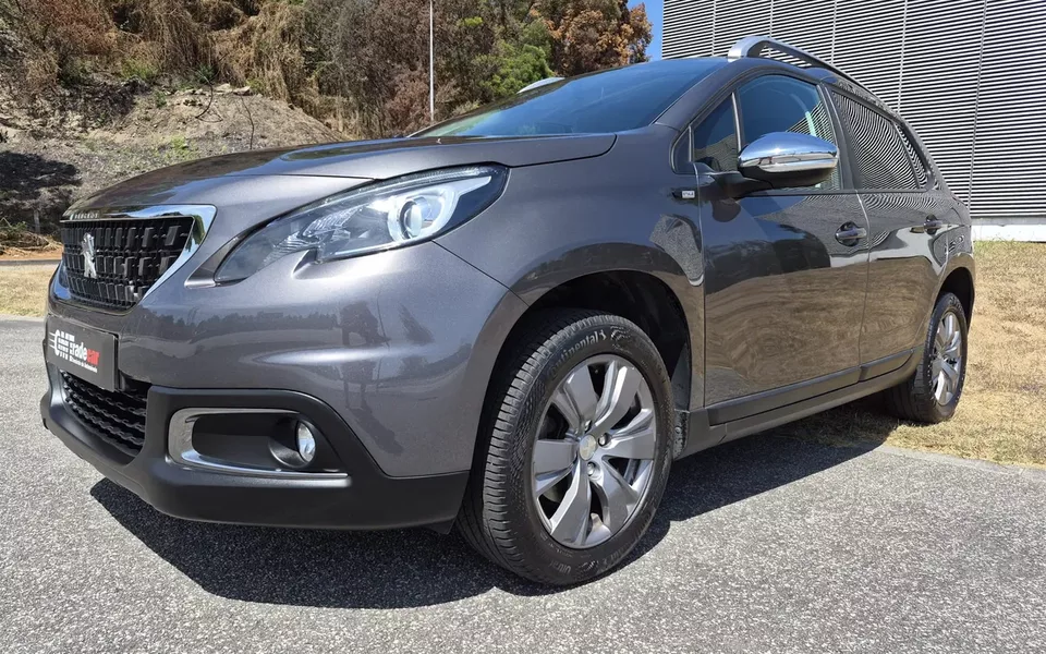 Peugeot 2008 1.2 PureTech Style