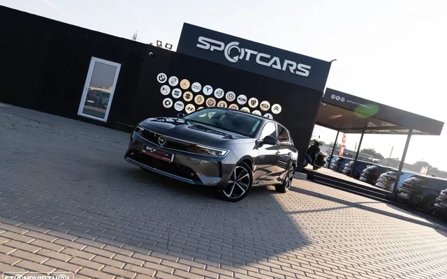 Opel Astra 1.5 D Elegance