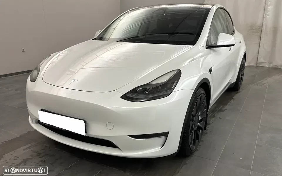 Tesla Model Y Performance Dual Motor AWD