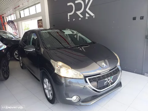 Peugeot 208 1.4 HDi