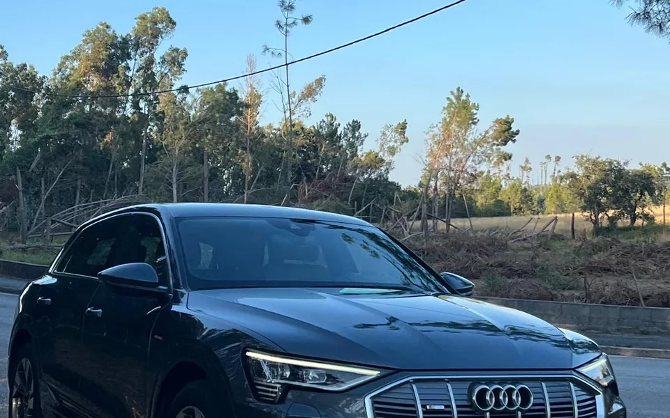 Audi e-tron 55 quattro S line