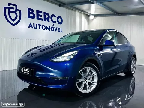 Tesla Model Y Long Range Dual Motor AWD