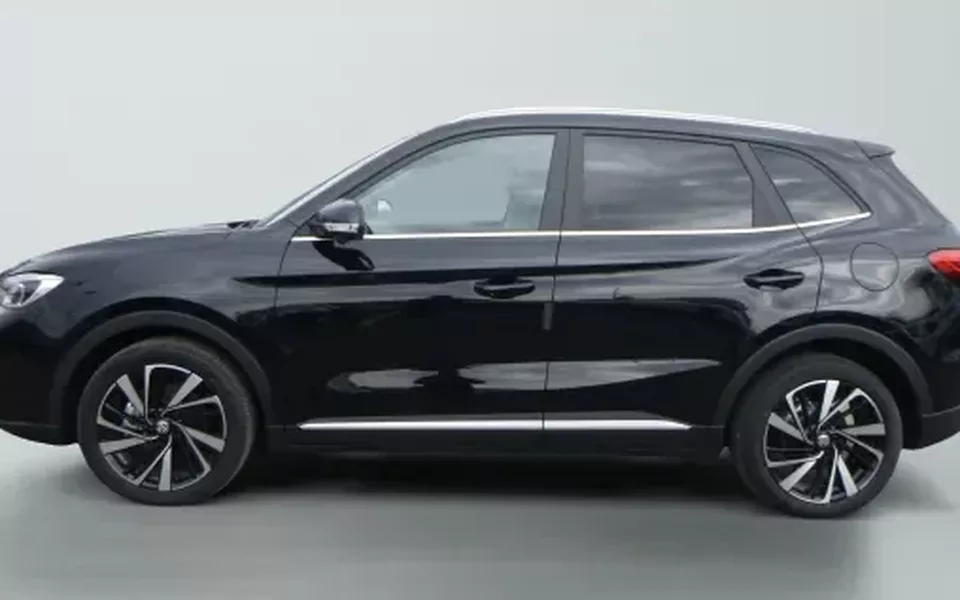 MG ZS 1.5 L Hybrid+ 197 ch Luxury Zéro km immatriculé