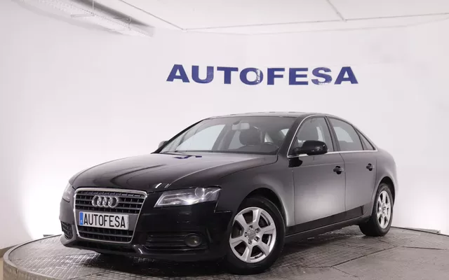 Audi A4 2.0 TDI MULTITRONIC AUTO 143CV 4P # PARKTRONIC