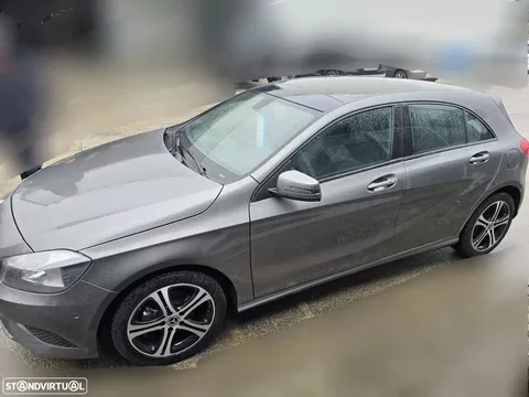 Mercedes-Benz A 180 CDI (BlueEFFICIENCY)