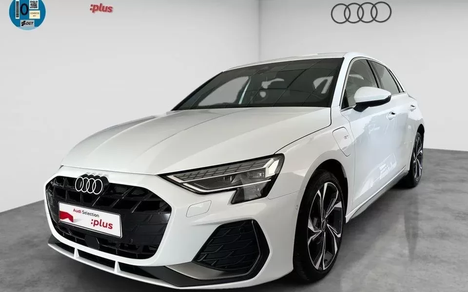 AUDI A3 A3 Sportback TFSI e S line S tronic 150kW