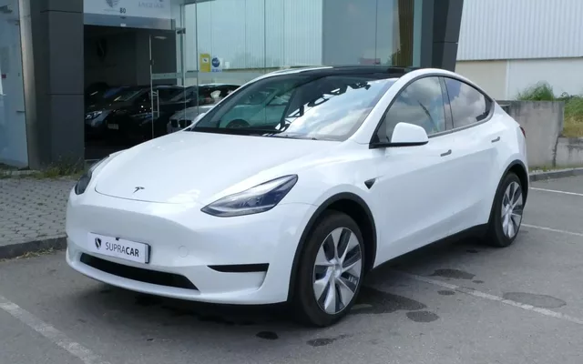 Tesla Model Y Tração Traseira