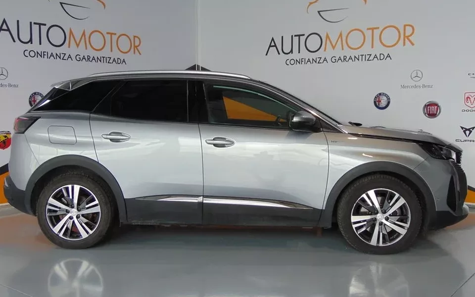 PEUGEOT 3008 SUV PEUGEOT 3008 SUV Todoterreno Automático de 5 Puertas