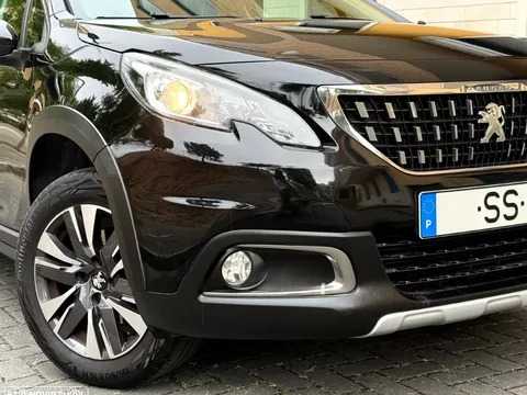 Peugeot 2008 1.6 BlueHDi Allure