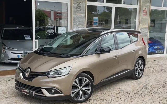 Renault Grand Scénic 1.5 dCi Intens Hybrid Assist SS