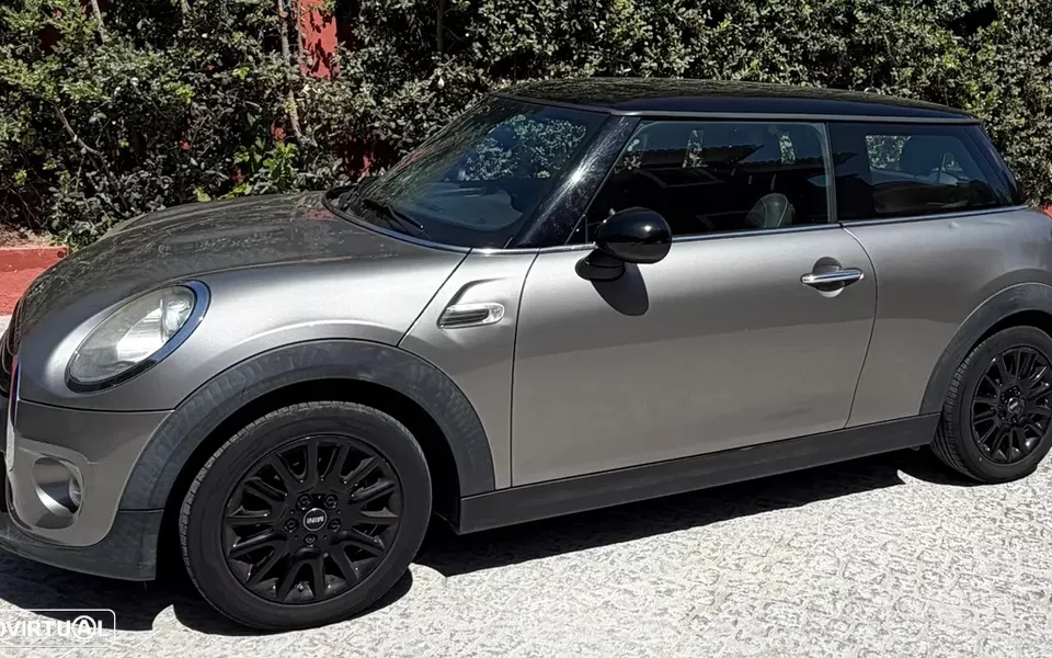 MINI 3 Portas