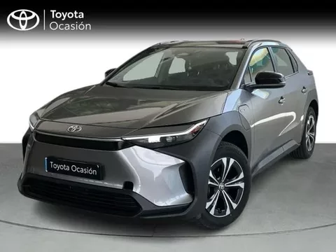 TOYOTA bZ4X 200E 4X2 Advance