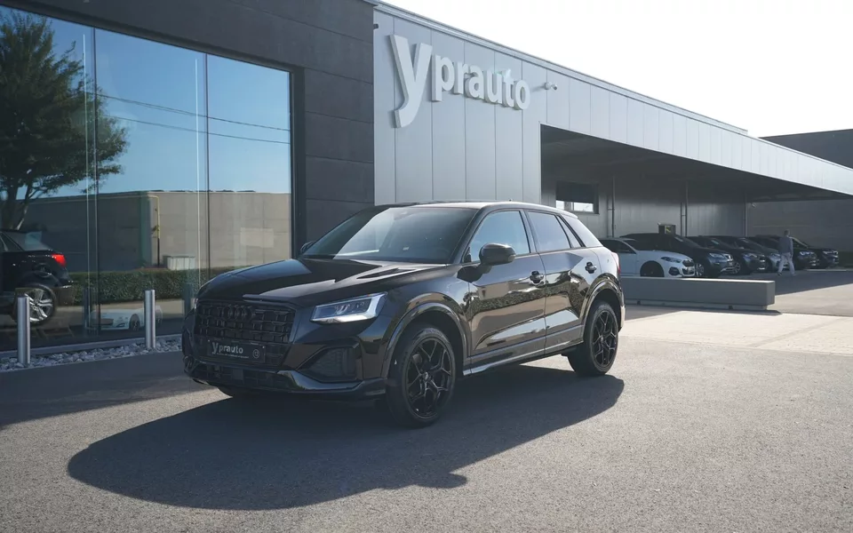 Audi Q2 35 TFSI S-Tronic 150Pk Black Edition Adaptieve cruise AppleAndroid Adaptieve cruise Digitaal dash Camera enz…