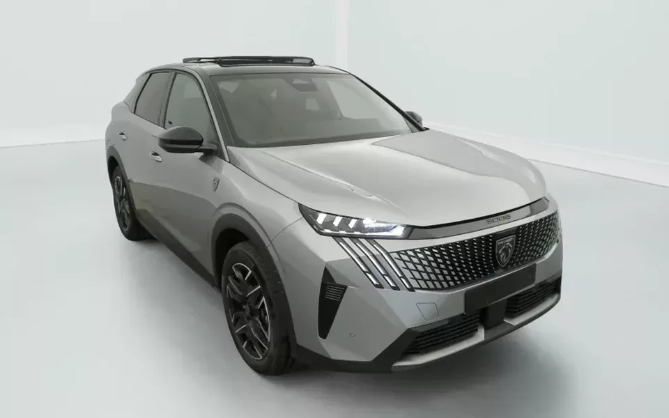 Peugeot 3008 Hybrid 145 e-DCS6 GT Zéro km immatriculé