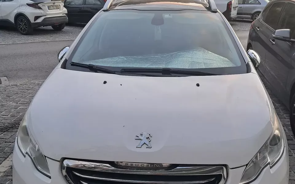 Peugeot 2008 1.6 BlueHDi Allure