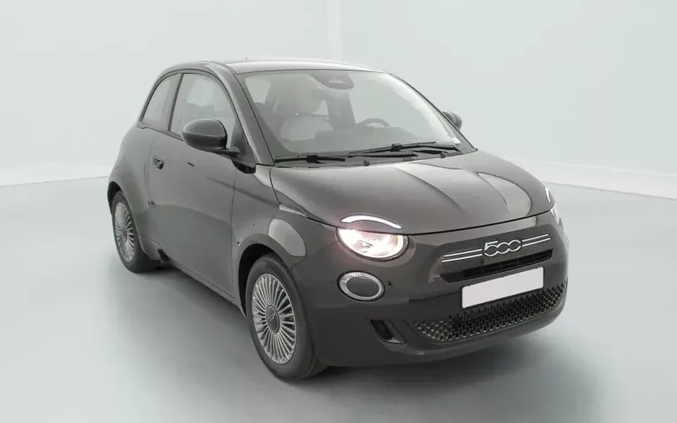 Fiat 500 1.0 65 ch Hybride Icône Zéro km immatriculé