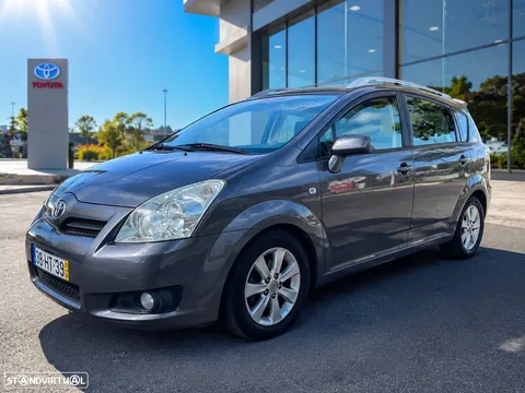 Toyota Corolla Verso 2.2 D-4D