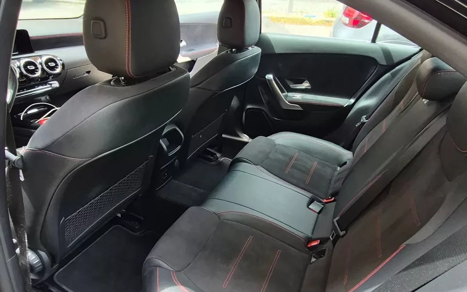Mercedes-Benz A 250 Limousine e 8G-DCT AMG Line Advanced