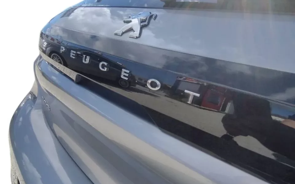 PEUGEOT 208 208 1.2 Puretech S&S Allure 100