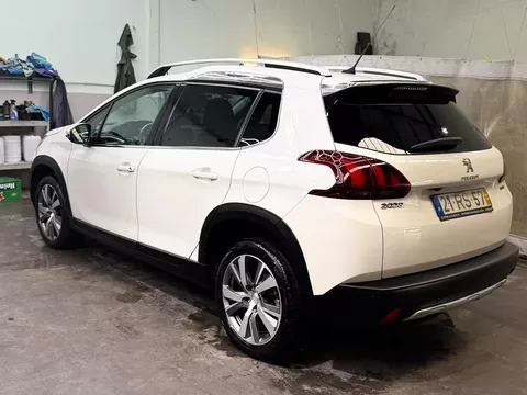 Peugeot 2008 1.6 BlueHDi Allure